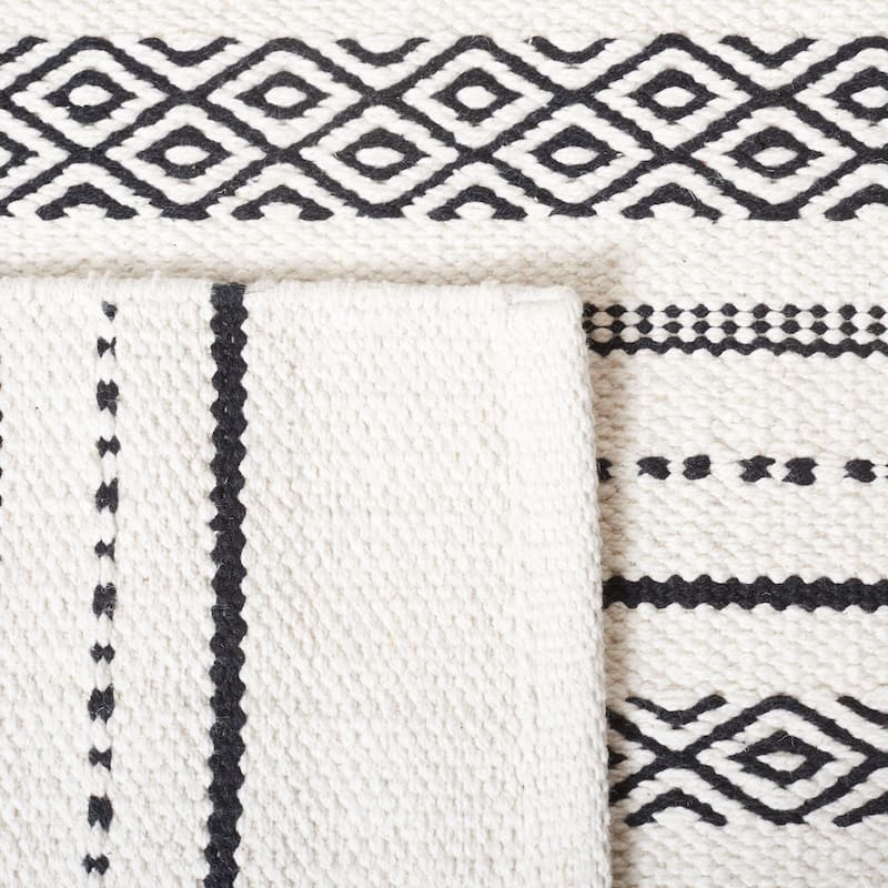 SAFAVIEH Hand-Woven Kilim Enita Flatweave Cotton Rug