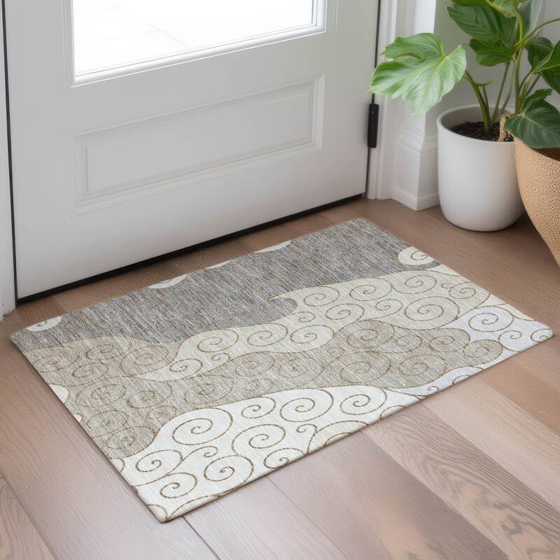 Machine Washable Indoor/ Outdoor Swirly Chantille Rug