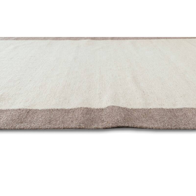 Terra by Obeetee Nu Maison Soft Border Rug