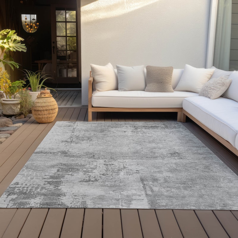Machine Washable Indoor/ Outdoor Abstract Modern Chantille Rug