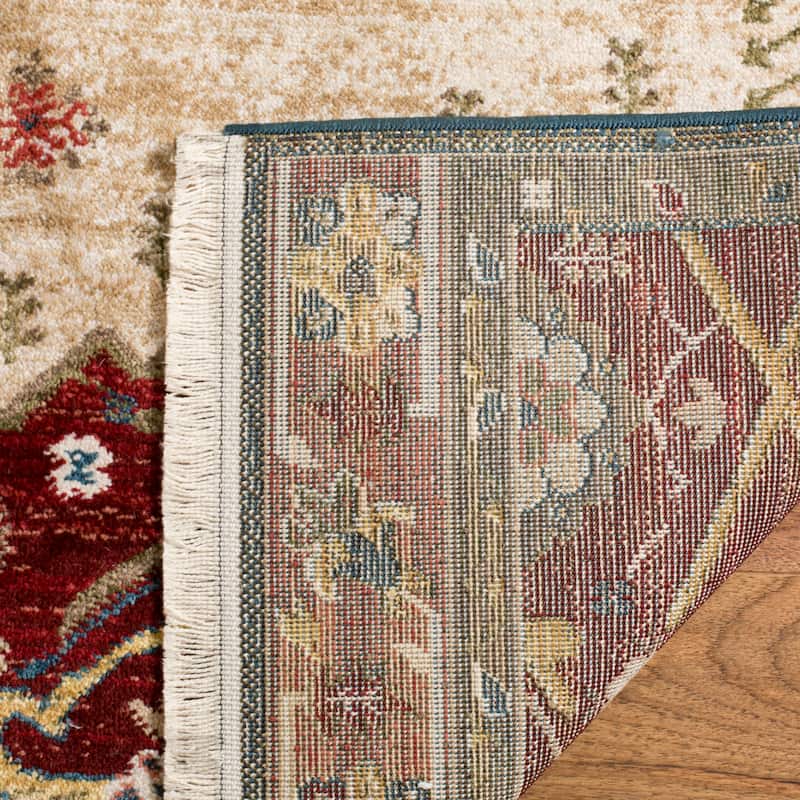 SAFAVIEH Kashan Candice Oriental Rug with Fringe