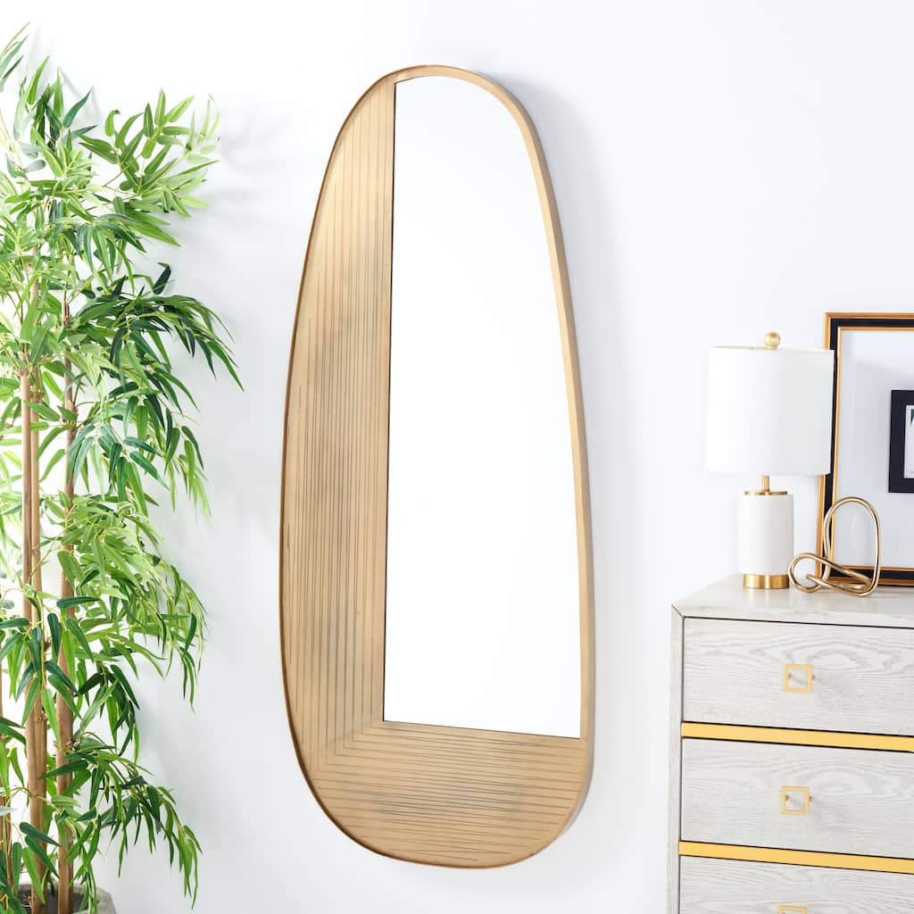 SAFAVIEH Kenia 57-inch Oval Antique Brass Mirror - 23" W x 2" D x 56.8" H - 23Wx2Dx57H