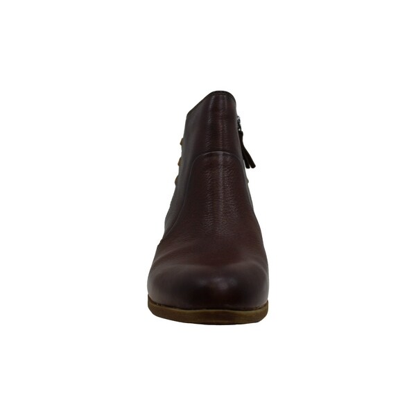 comfortiva kinsley bootie