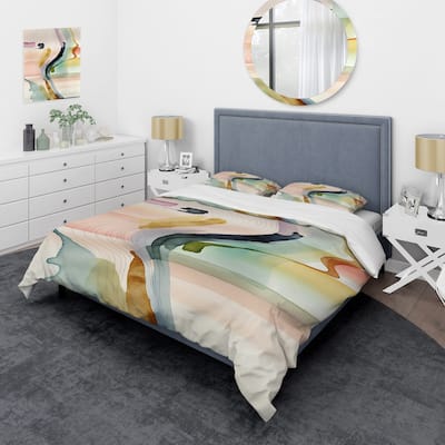 Designart "Multi-Color Abstract Waves III" Green Modern - Bedding Cover Set With Shams