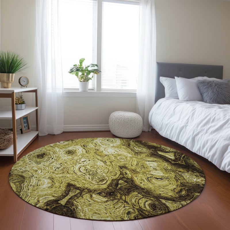 Machine Washable Indoor/ Outdoor Chantille Abstract Waves Rug - Gold - 8' x 8'