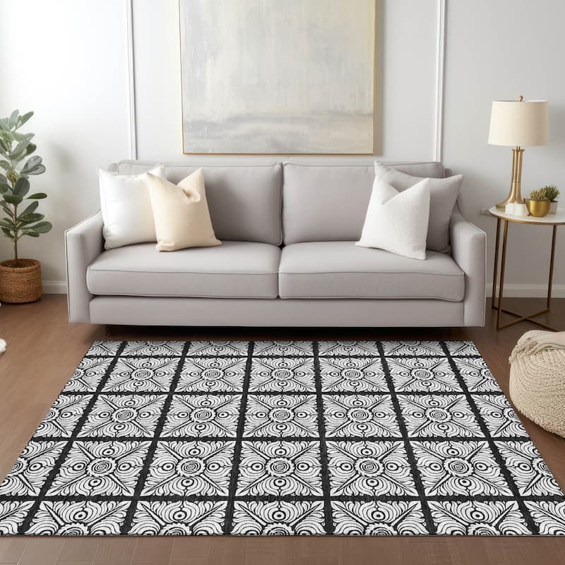 Machine Washable Indoor/ Outdoor Chantille Mosaic Rug