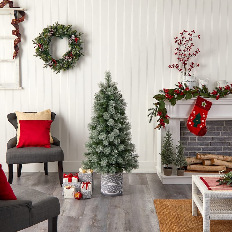 4.5’ Pre-lit Nova Scotia Artificial Christmas Potted Tree, LED Lights - 4.5 Foot