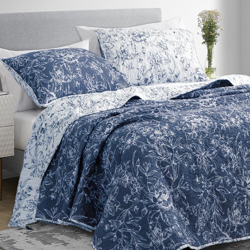 Wonderful Sophia Lightweight Floral Quilt Set