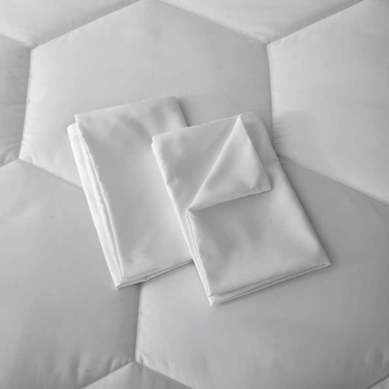 Better Style Home Oversized Microfiber Honeycomb Comforter Sets - Gray - King