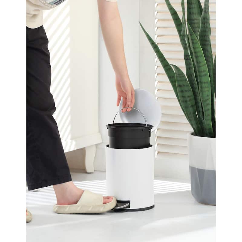 3L / 0.8 Gallon Mini Trash Can with Lid - 0.8 Gallon