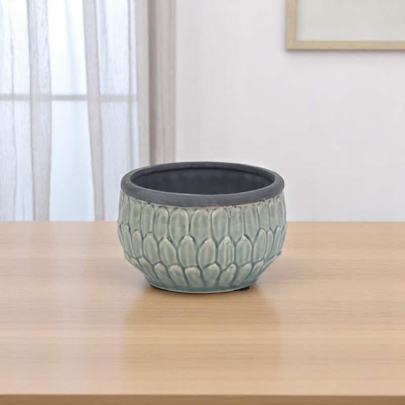 HomeRoots Blue Ceramic 37 Ounce Round Distressed Pot Planter - 6.50 in. x 3.75 in. x 6.50 in. - Blue - 6.50 in. x 3.75 in. x 6.50 in.