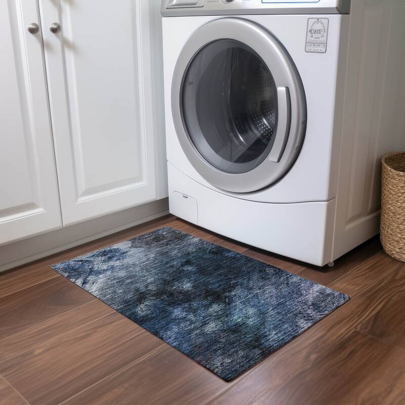Machine Washable Indoor/ Outdoor Chantille Abstract Watercolor Rug - 1'8" x 2'6" - Blue