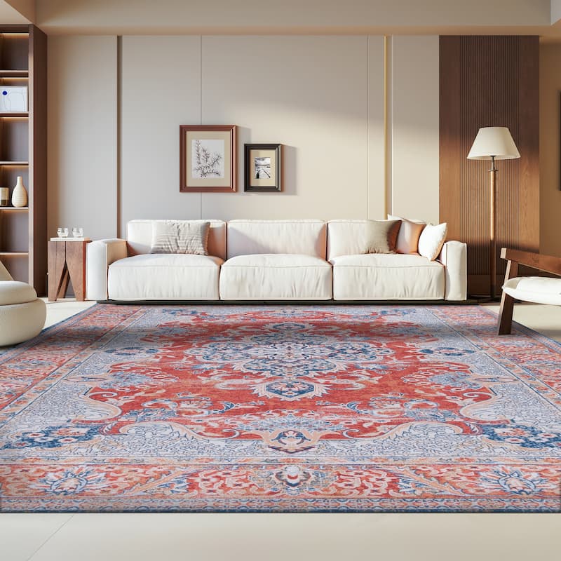 SAFAVIEH Tucson Machine Washable Slip Resistant Mintie Oriental Rug