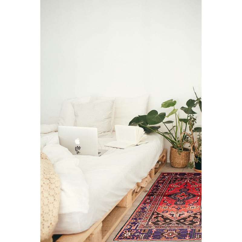 ECARPETGALLERY Hand-knotted Andelz Red Wool Rug - 4'5 x 6'11