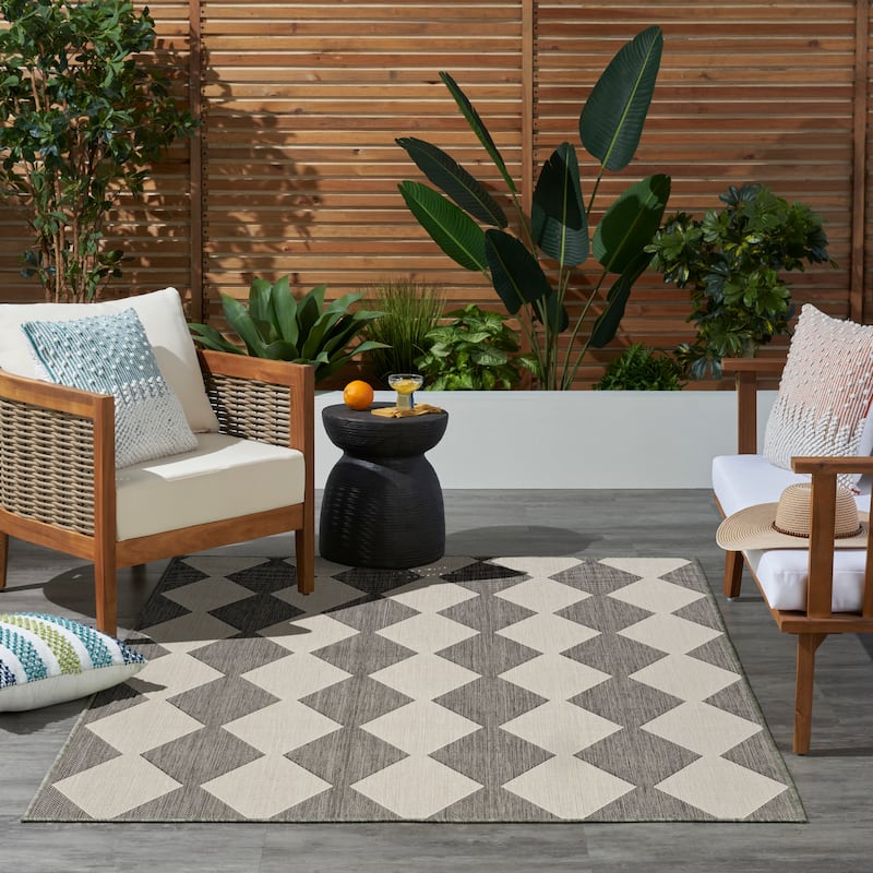 Nourison Positano Indoor/Outdoor Geometric Area Rug - 4'x6' - Charcoal