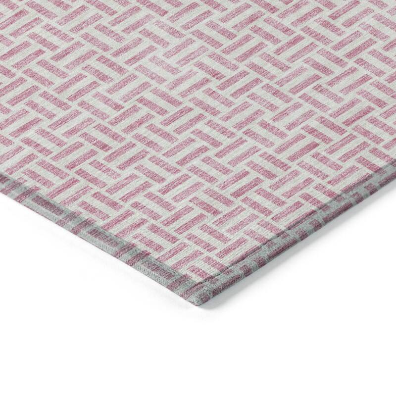 HomeRoots Geometric Transitional Rectangle Outdoor Rug
