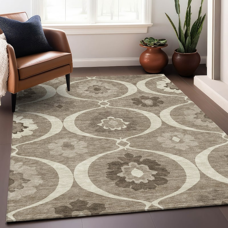Machine Washable Indoor/ Outdoor Chantille Floral Geo Rug