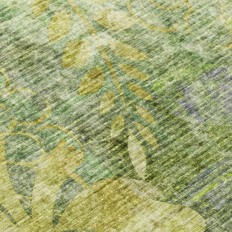 Machine Washable Indoor/ Outdoor Modern Floral Chantille Rug