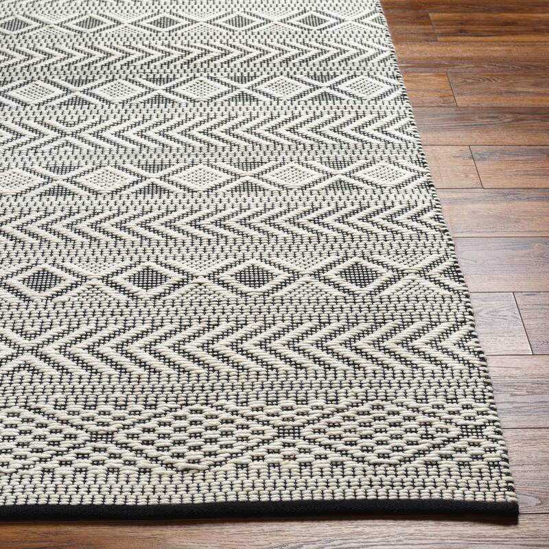Fayzae Handmade Boho Wool Blend Area Rug