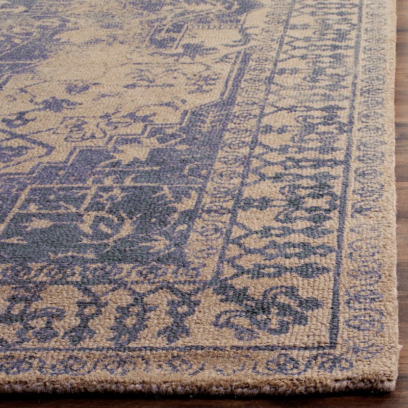 SAFAVIEH Handmade Restoration Vintage Boho Grisha Oriental Wool Rug