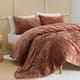 Wonderful Diamond Velvet 3 Piece Quilt Set