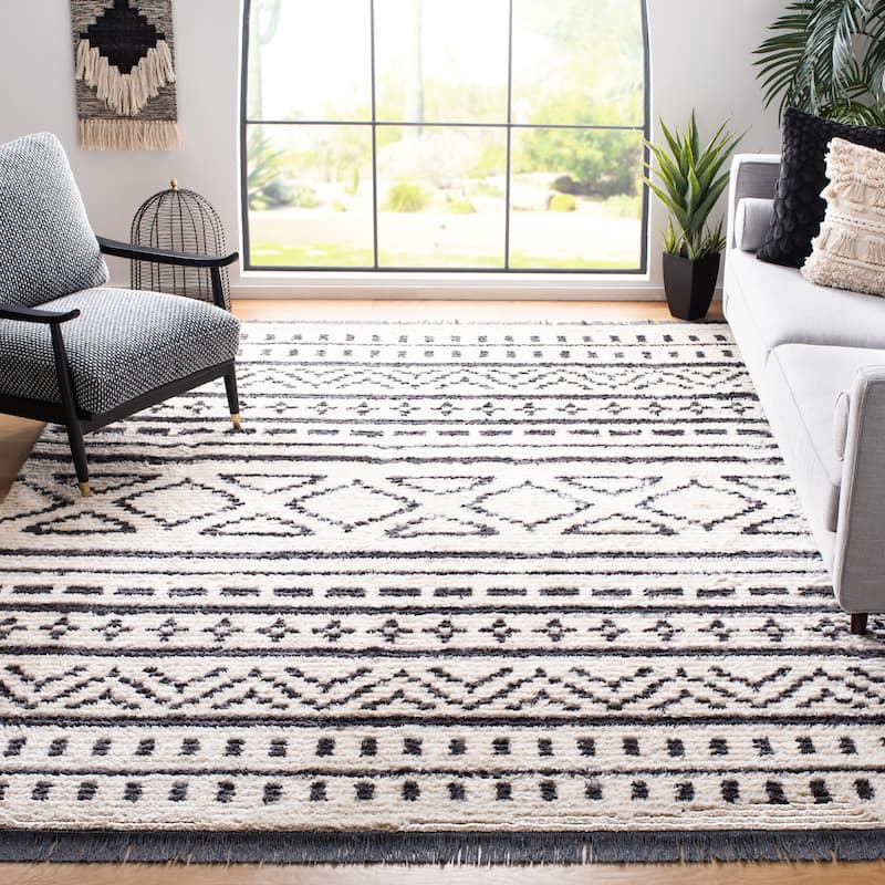 SAFAVIEH Burko Heikea Moroccan Boho 1-inch Thick Rug