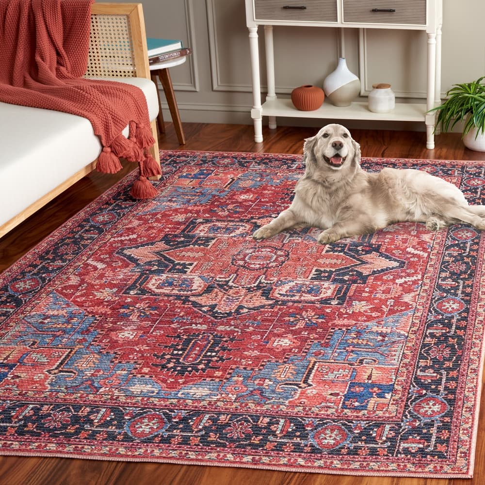 SAFAVIEH Serapi Machine Washable Slip Resistant Martina Rug