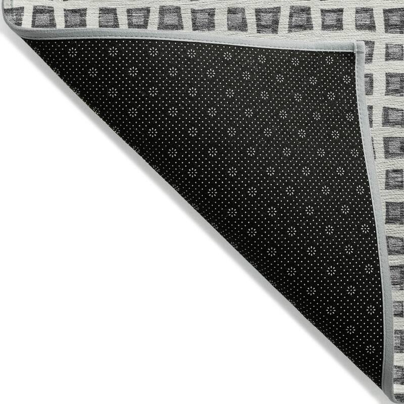 Machine Washable Indoor/ Outdoor Chantille Squares Rug