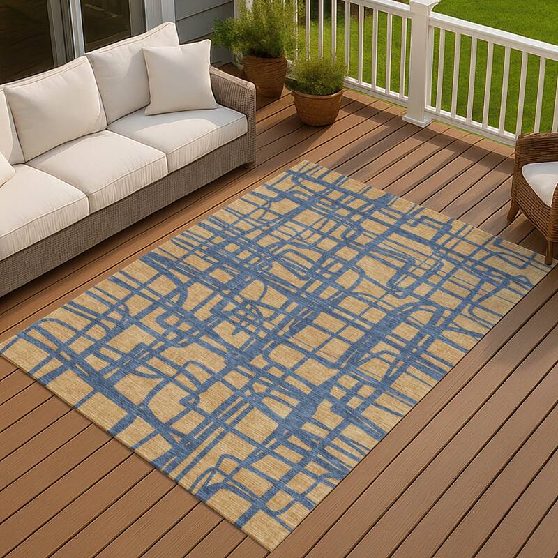Machine Washable Indoor/ Outdoor Modern Centurion Chantille Rug