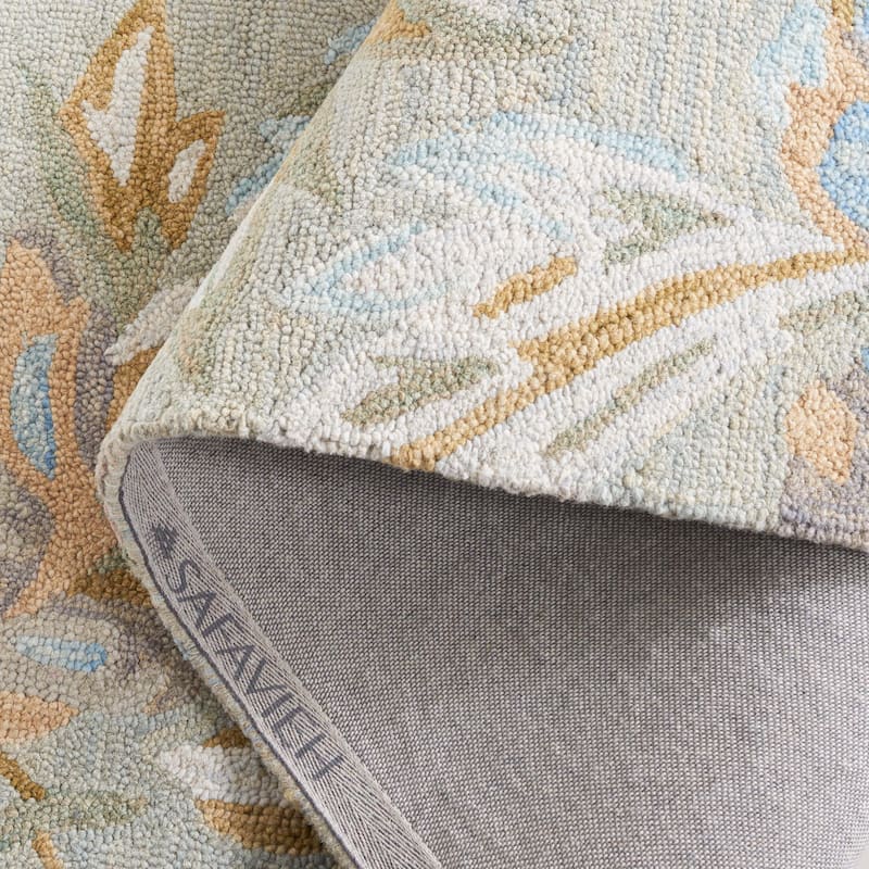 SAFAVIEH Handmade Jardin Sanni Floral Wool Rug