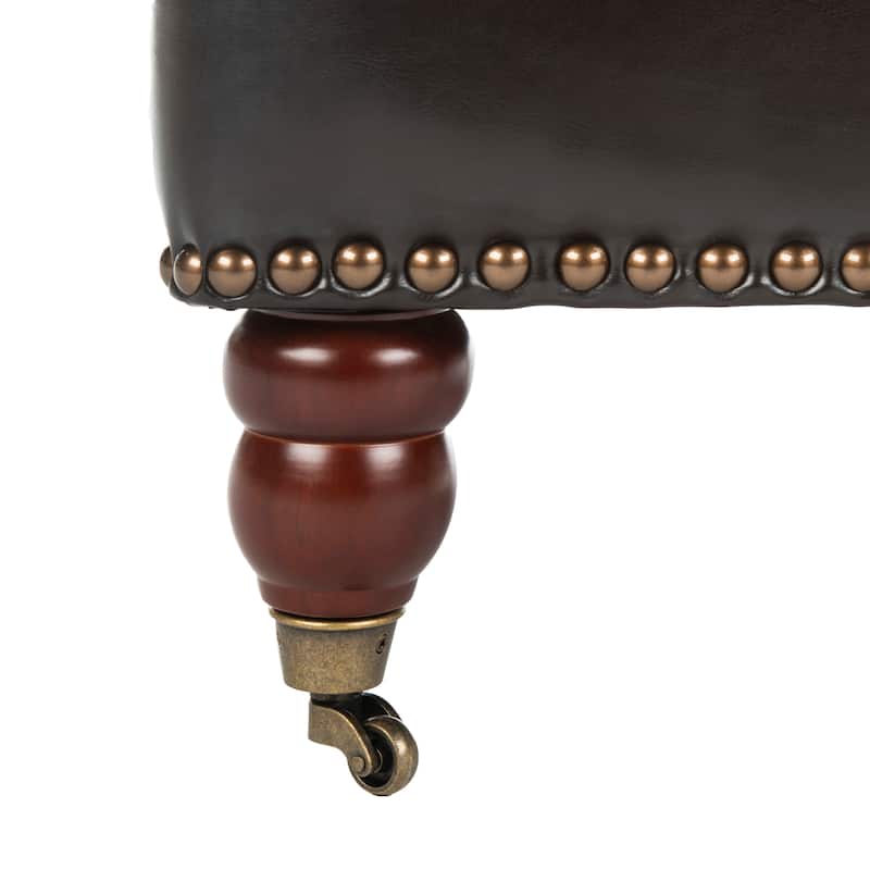 SAFAVIEH Tori Antiqued Tufted Club Chair - 28" x 34.4" x 32.7". - 28"W x 34"D x 33"H
