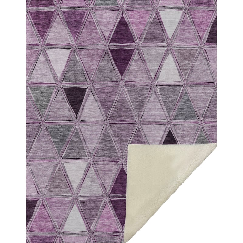 Premium Machine Washable Modern Diamonds Sherpa Throw Blanket