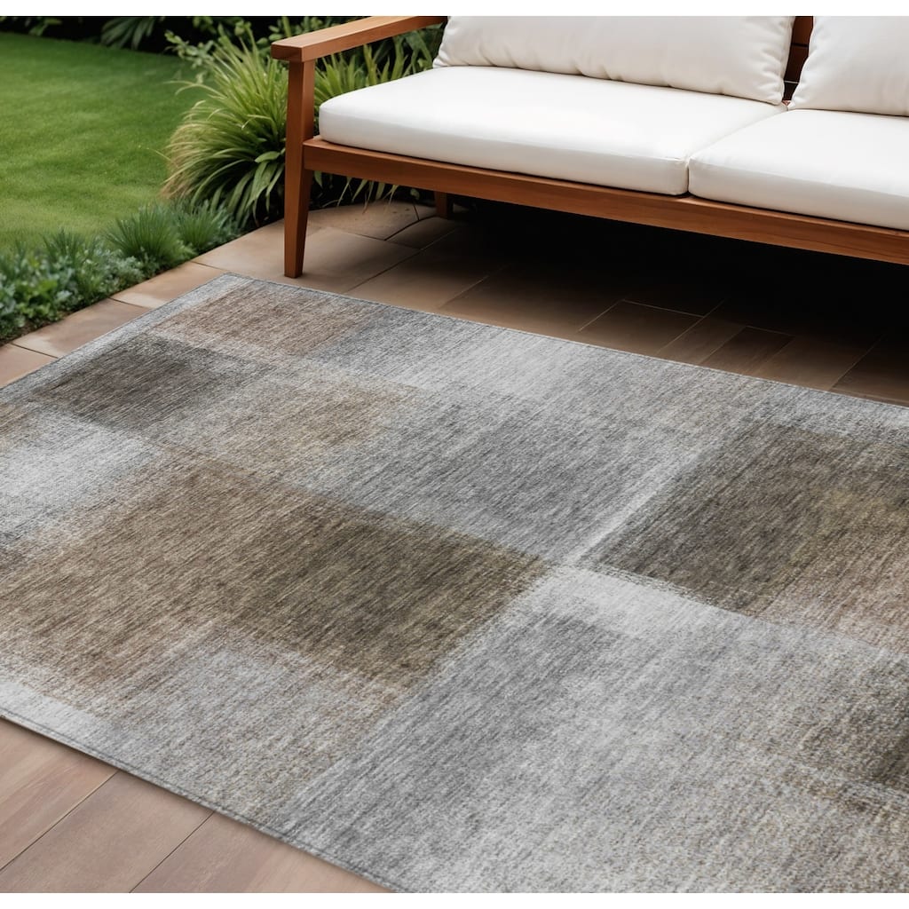 HomeRoots Abstract Transitional Rectangle Outdoor Rug