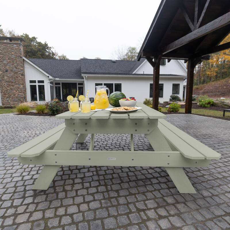HIGHWOOD Eco-friendly Picnic Table