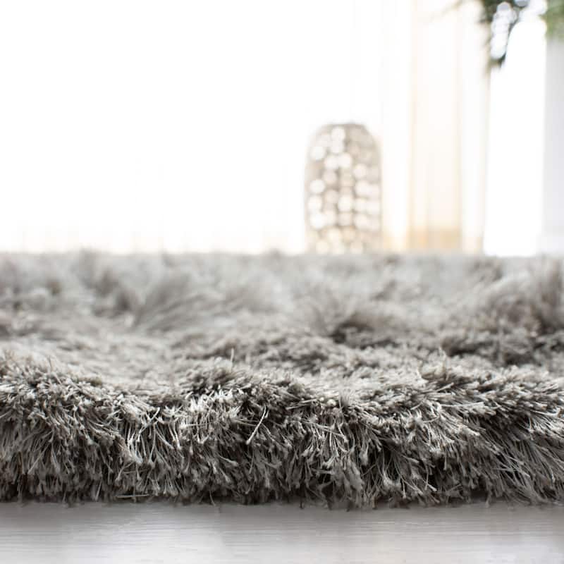 SAFAVIEH Handmade Ocean Shag Lyse Glam 2.5-inch Thick Rug