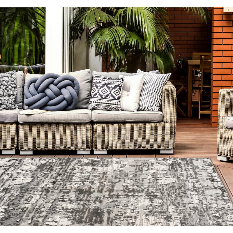 World Rug Gallery Contemporary Distressed Abstract Indoor/Outdoor Area Rug