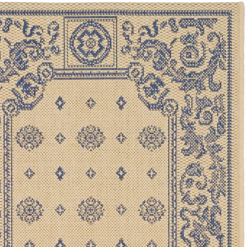 SAFAVIEH Courtyard Steve Indoor/ Outdoor Waterproof Patio Backyard Rug