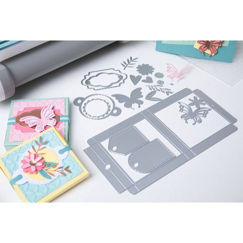 Sizzix Big Shot Plus Machine Starter Kit