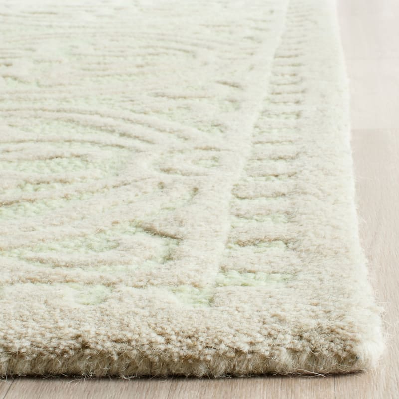 SAFAVIEH Handmade Cambridge Myrtis Moroccan Wool Rug