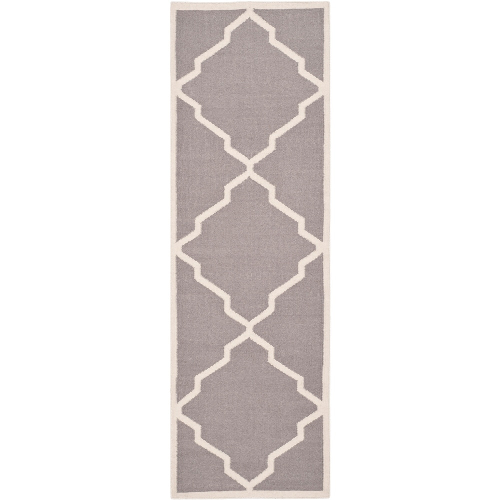 SAFAVIEH Handmade Flatweave Dhurries Gesuina Modern Wool Rug