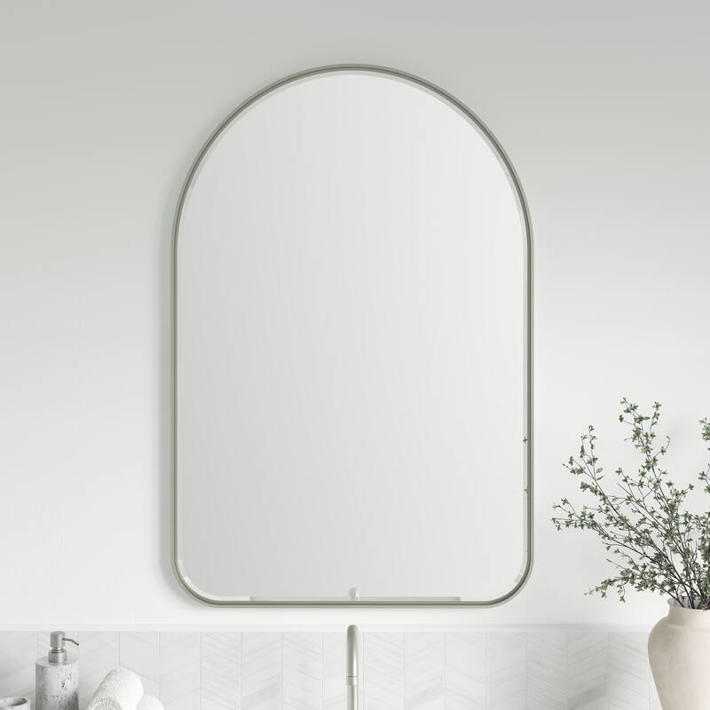 Rohe 24" Arched Mirror, Champagne Brass