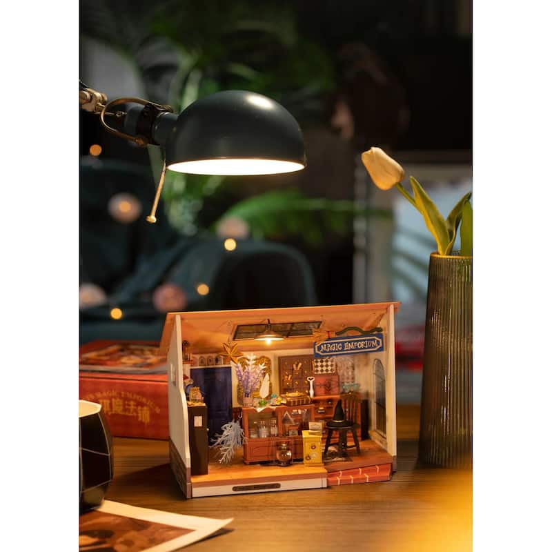 DIY 3D House Puzzle - Kiki's Magic Emporium 148 Pcs