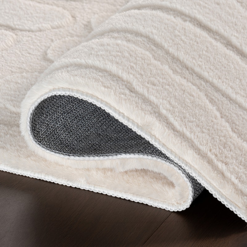 Nuloom Tavina Solid Cloud Washable Area Rug