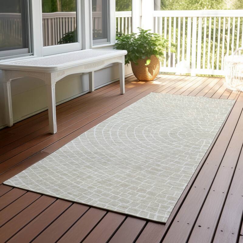 Machine Washable Indoor/ Outdoor Modern Gravity Chantille Rug - Beige - 2'3" x 7'6"