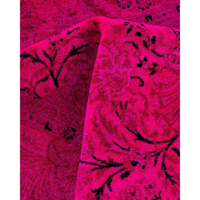Fine Vibrance, One-of-a-Kind Hand-Knotted Area Rug - Pink, 5' 10" x 5' 10" - 5' 10" x 5' 10"