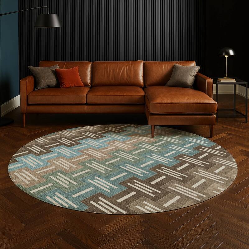 Machine Washable Indoor/ Outdoor Modern Wamego Chantille Rug