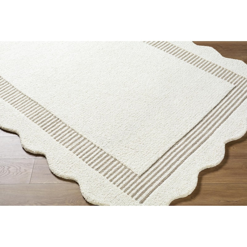 Livabliss Scalloped Modern & Contemporary Area Rug