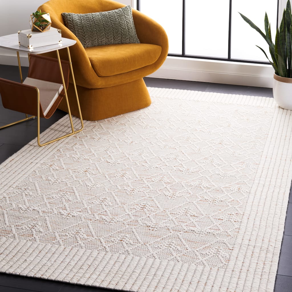 SAFAVIEH Handmade Marbella Wakako Modern Wool Rug