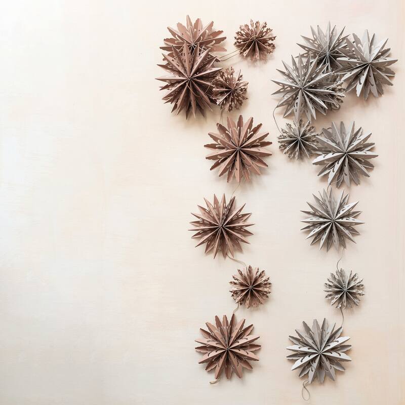 Paper Folding Snowflake Garland in Kraft Box - Grey