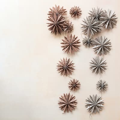 Paper Folding Snowflake Garland in Kraft Box